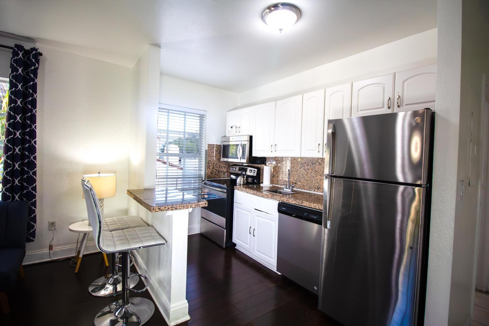 Hispaniola Apartments Part Of The Oasis Casita Collection Miami Beach Dış mekan fotoğraf